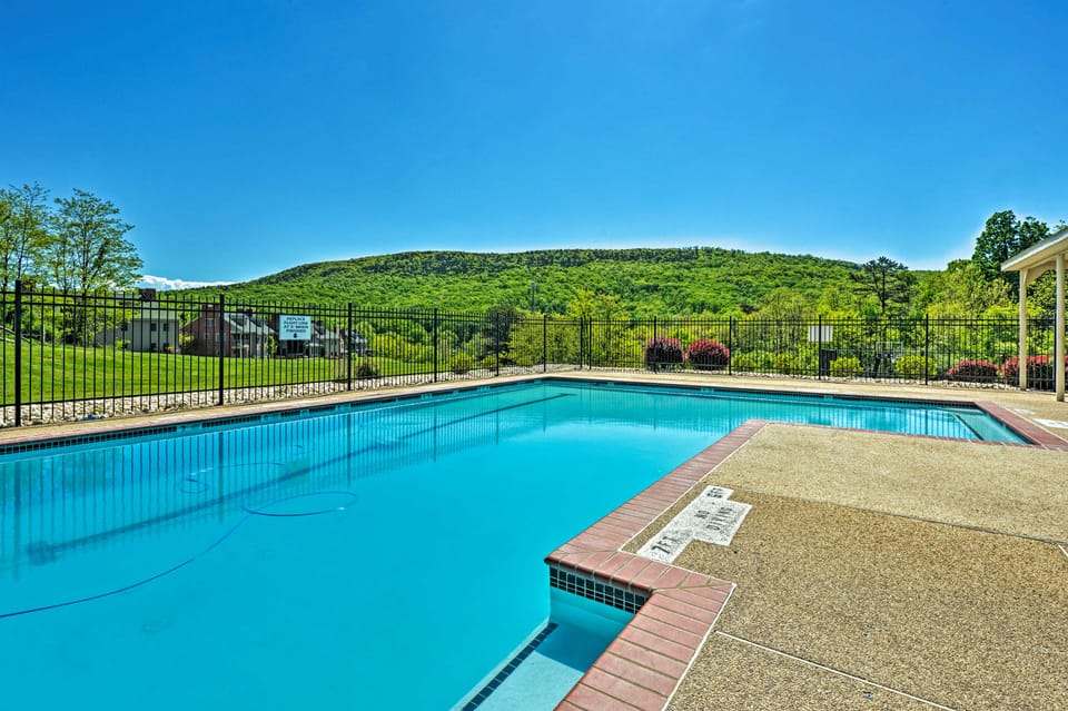 Hike, Bike & Swim: Mountain Escape w/ Deck Apartment in Pennsylvania