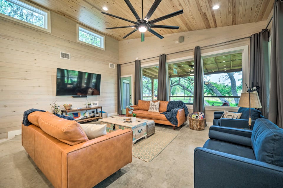 Stunning Blanco Home w/ Direct River Access! House in Rio Grande