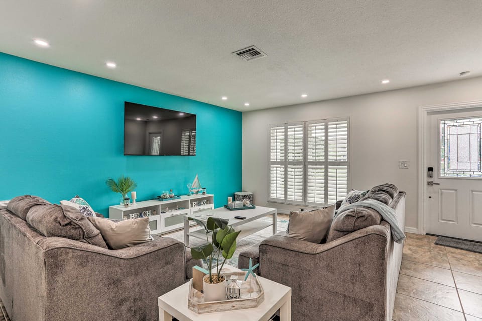 Bright Port St Lucie Home w/ Private Pool! House in Port Saint Lucie