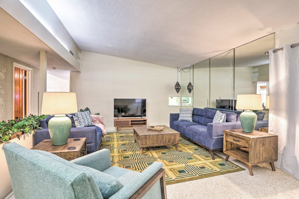 Retro St Pete Home w/ Private Heated Pool House in St Petersburg