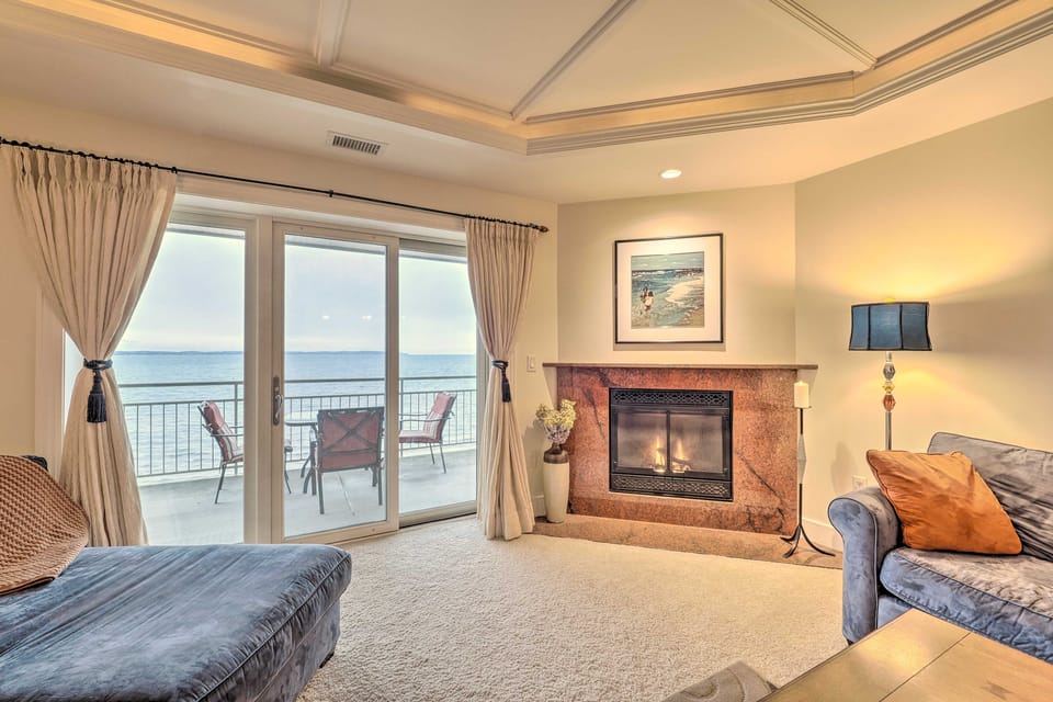 Beachfront Traverse City Resort Condo w/ Pool Apartment in Michigan