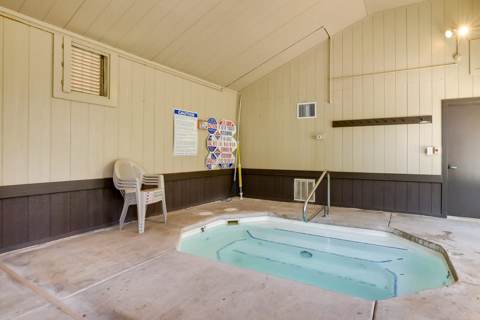 Brian Head Condo: Hot Tub & Trail Access! Apartment in Brian Head