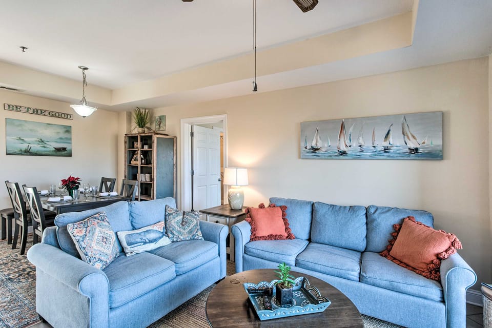 Breezy Darien Condo w/ Tranquil Marsh Views! Apartment in Darien