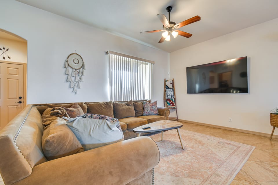 Putting Green & Mtn View: Lake Havasu City Home! House in Lake Havasu City