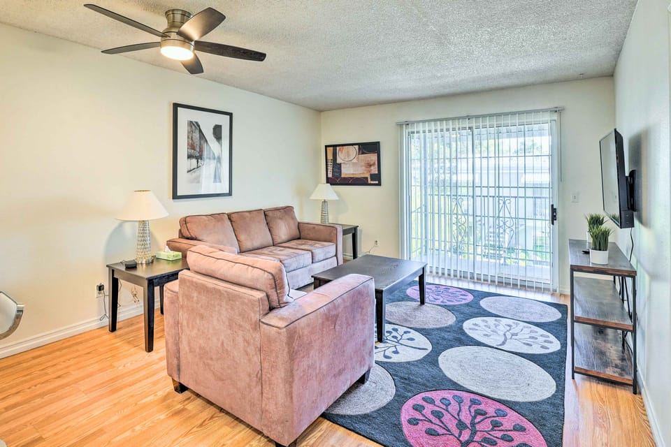 Las Vegas Condo: Explore The Strip & Downtown Apartment in Paradise