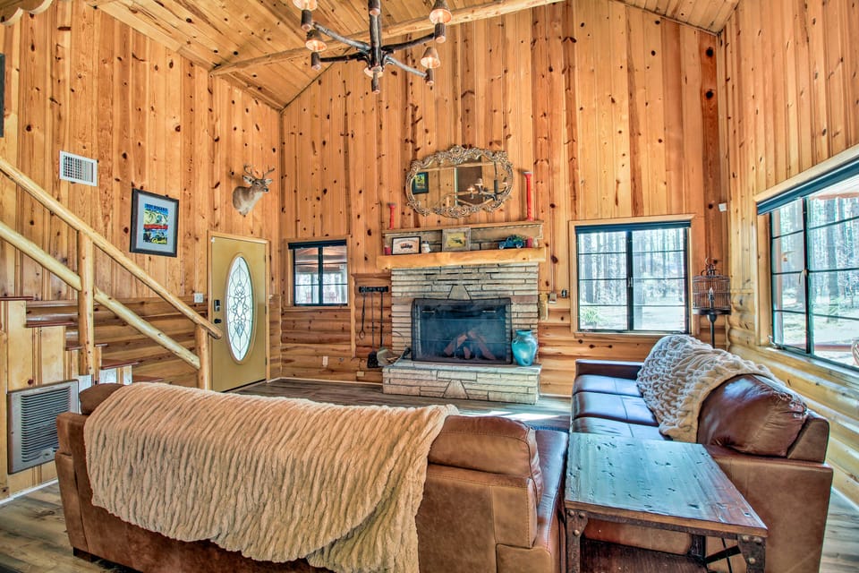 Furnished Patio & Fire Pit: Pinetop Cabin! House in Pinetop-Lakeside