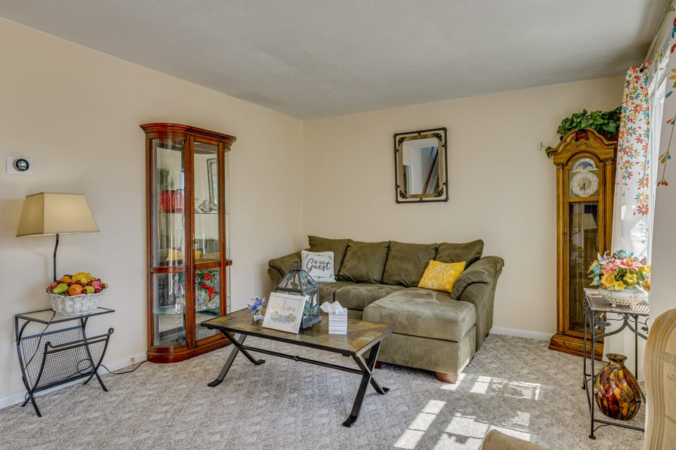 1 Mi to MCAS New River: Peaceful Home w/ Patio House in North Carolina