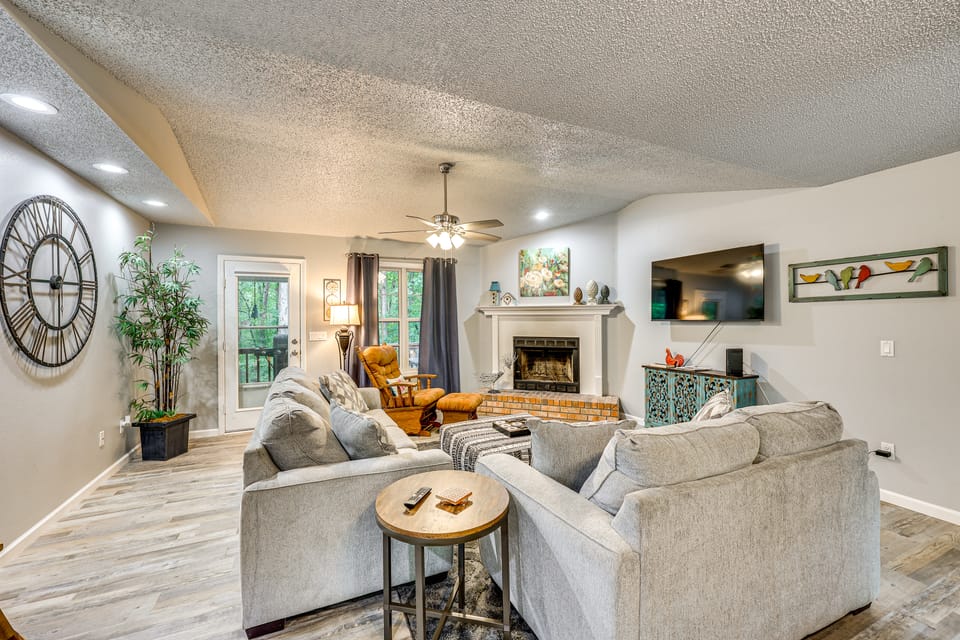 'The Wildwood House' in Hot Springs Village! House in Garland County
