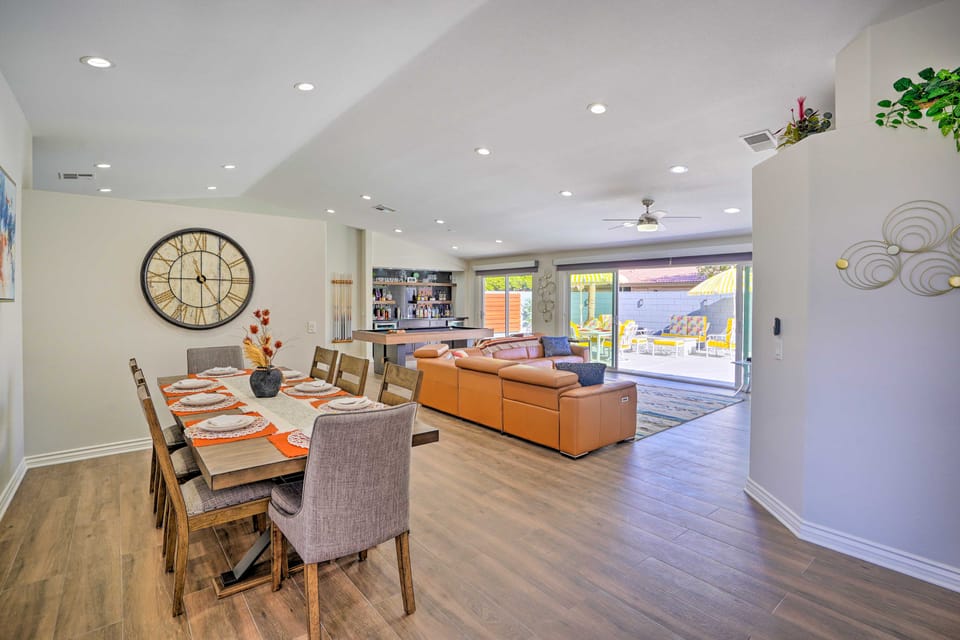 < 4 Mi to Old Town: Poolside Oasis in La Quinta House in La Quinta