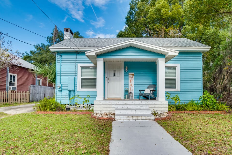 Walk to River & Shops: Downtown Dunnellon Escape House in Dunnellon