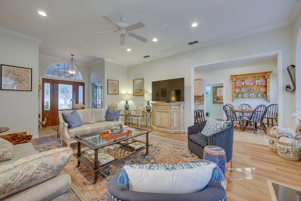 'The Crown Goose' - Bullard Home w/ Pool & Spa! House in Texas