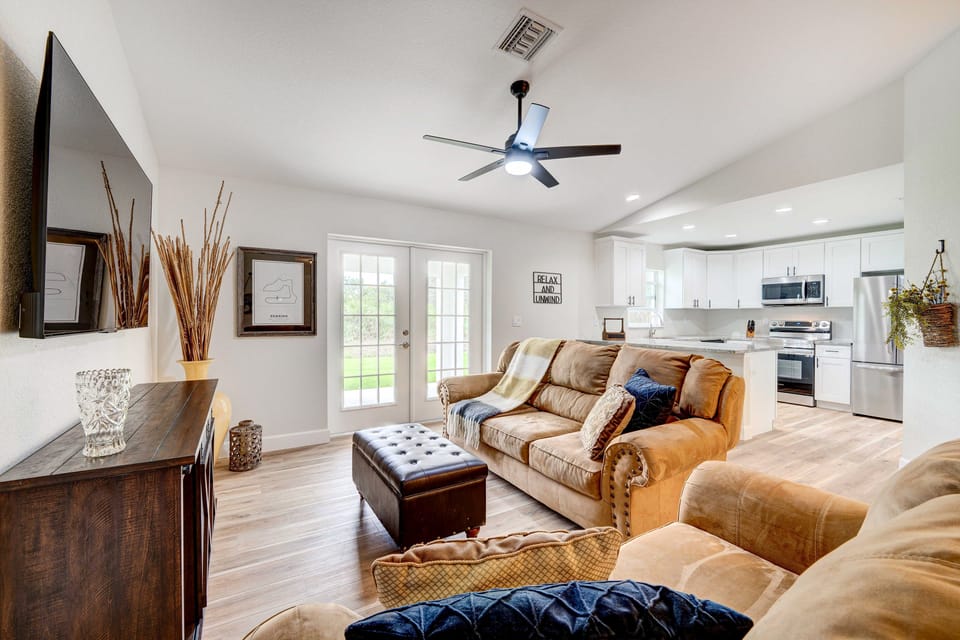1 Mi to Links! Resort Home Near Raceway in Sebring House in Florida
