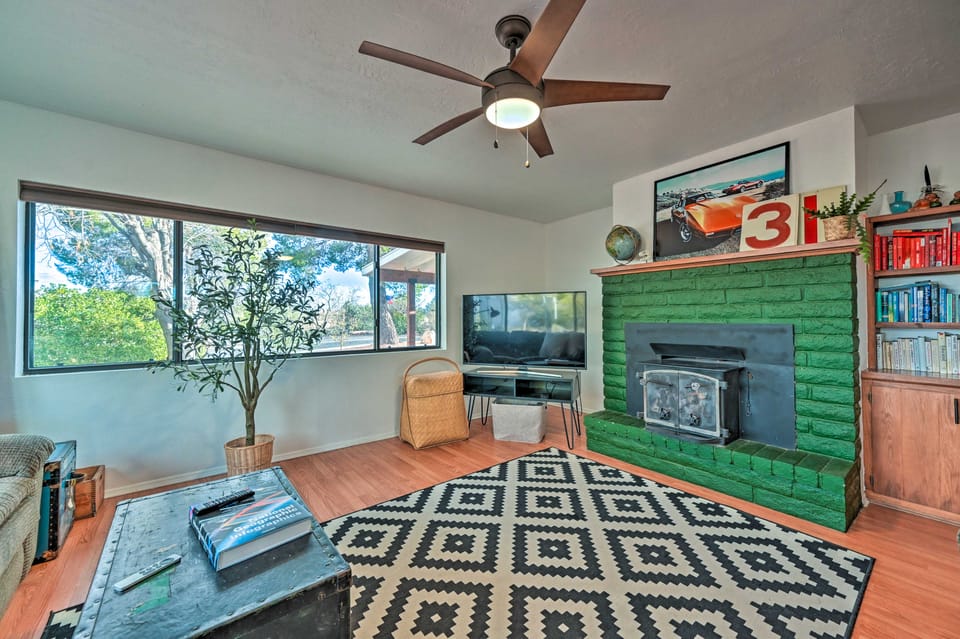Pet-Friendly Gem w/ Treehouse: 20 Mi to Sedona House in Cottonwood