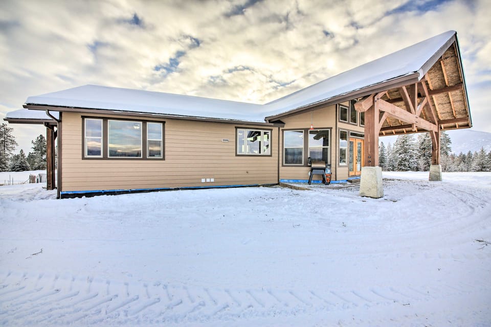 All-Season Bonners Ferry Home w/ Views House in Idaho