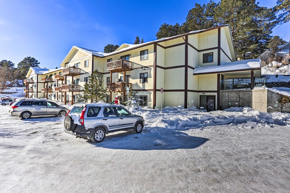 Sturgis Rally Condo Near Deadwood & Downtown Lead Apartment in Lead