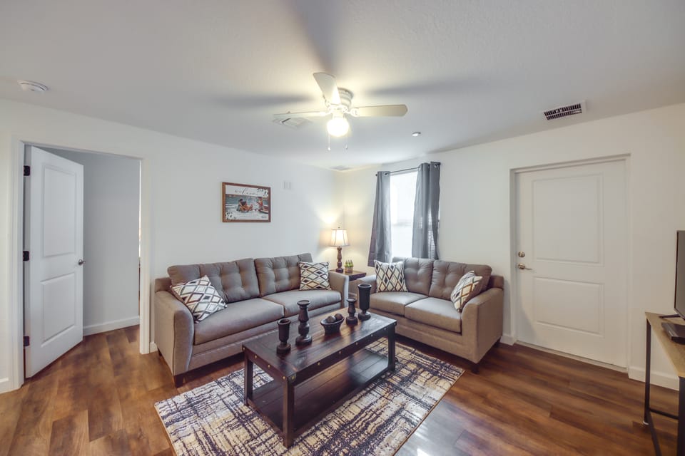 Pet-Friendly LaBelle Apt, Close to River! Apartment in Florida