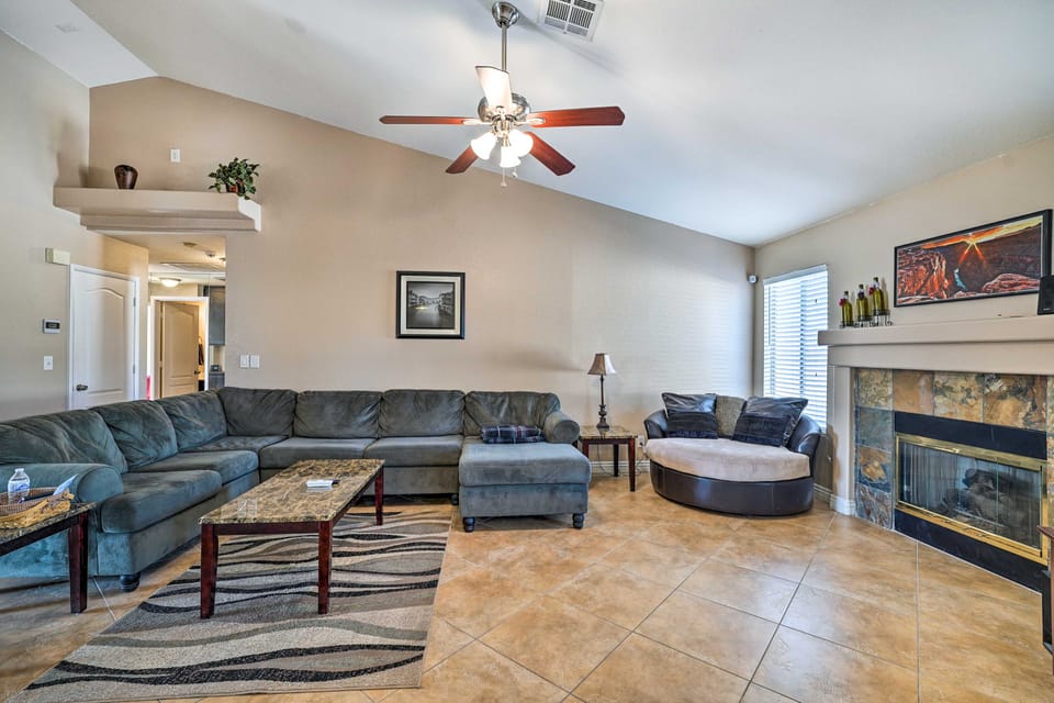 Sleek Vegas Home w/ Private Pool, Game Room! House in Green Valley North