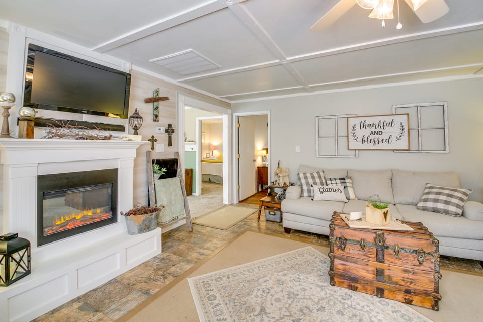 Home w/ Ouachita River & Lake Hamilton Access Cottage in Lake Ouachita