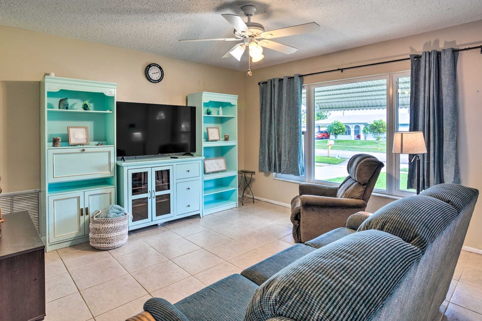 Port St Lucie Vacation Home w/ Lanai & Pool! House in Port Saint Lucie