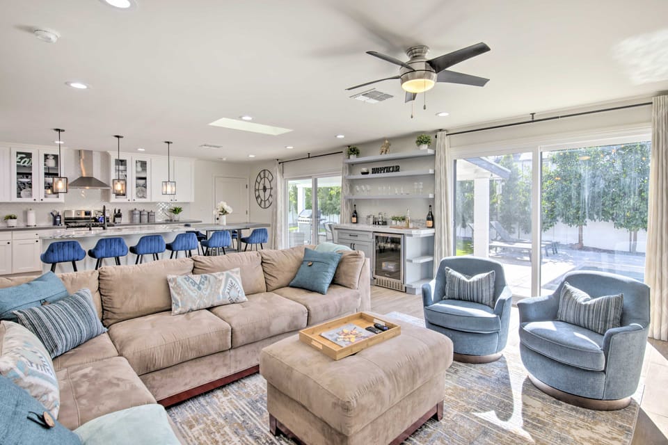 Families Welcome! Scottsdale Gem w/ Pool & Jacuzzi House in Scottsdale