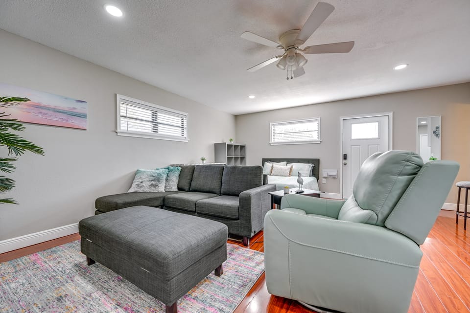 Walk to Hard Rock Casino: Cozy Studio! Apartment in Tampa