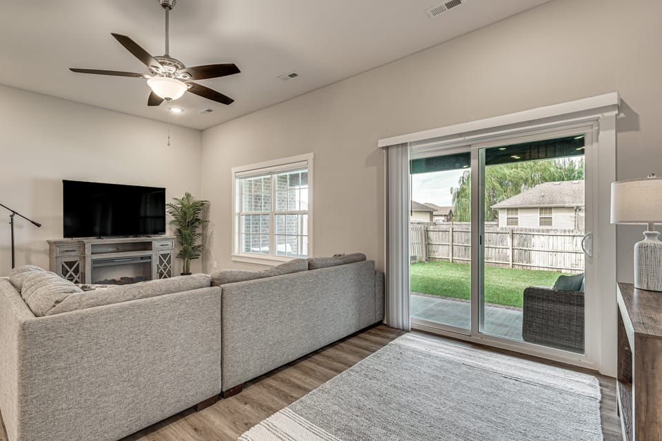 Charming Ozark Abode w/ Yard & Pool Access House in Ozark