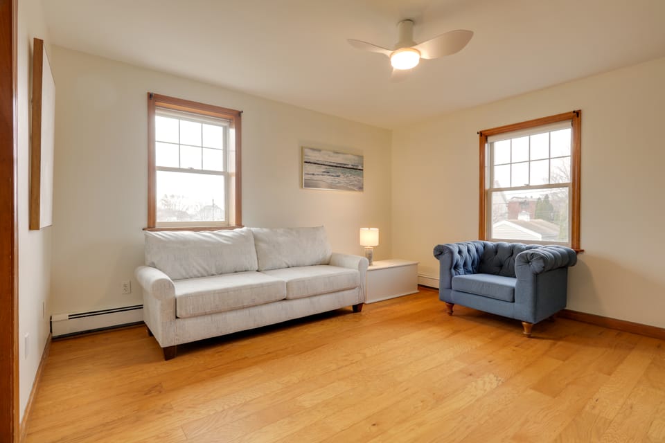 Comfy Tiverton Home Near Newport & Beaches! House in Tiverton