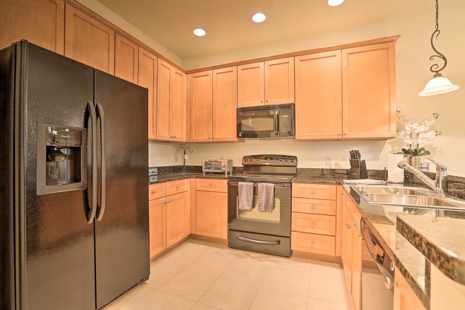 Ole at Lely Resort Condo w/ Pool Access! Apartment in Lely Resort