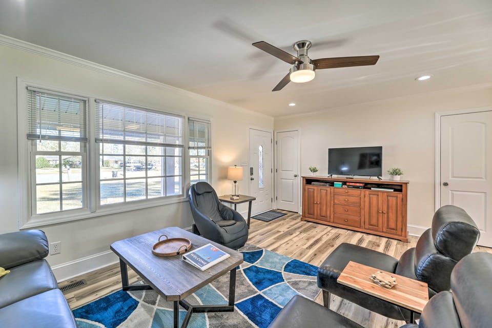 Family-Friendly New Bern Home w/ Backyard! House in New Bern