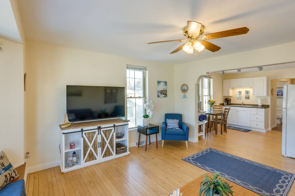 Delafield Vacation Rental Near Lakes & Parks! Apartment in Wisconsin