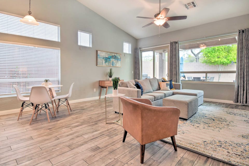Private Pool & Community Perks: Mesa Home! House in Mesa