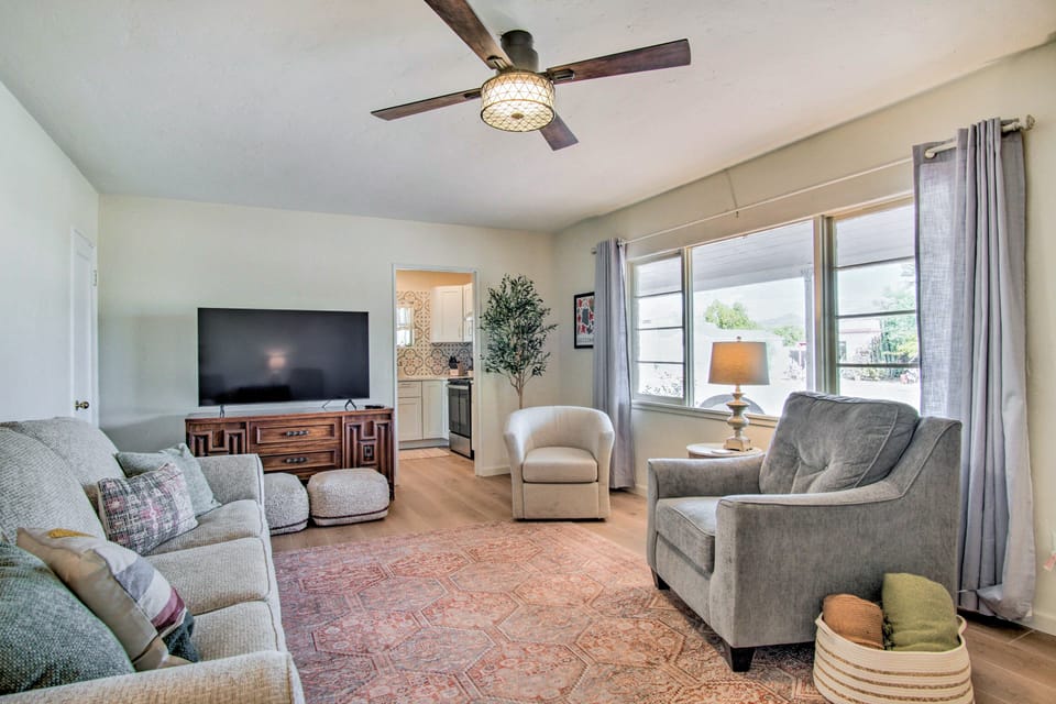 Centrally Located Tucson Home ~ 5 Mi to Dtwn! House in Tucson