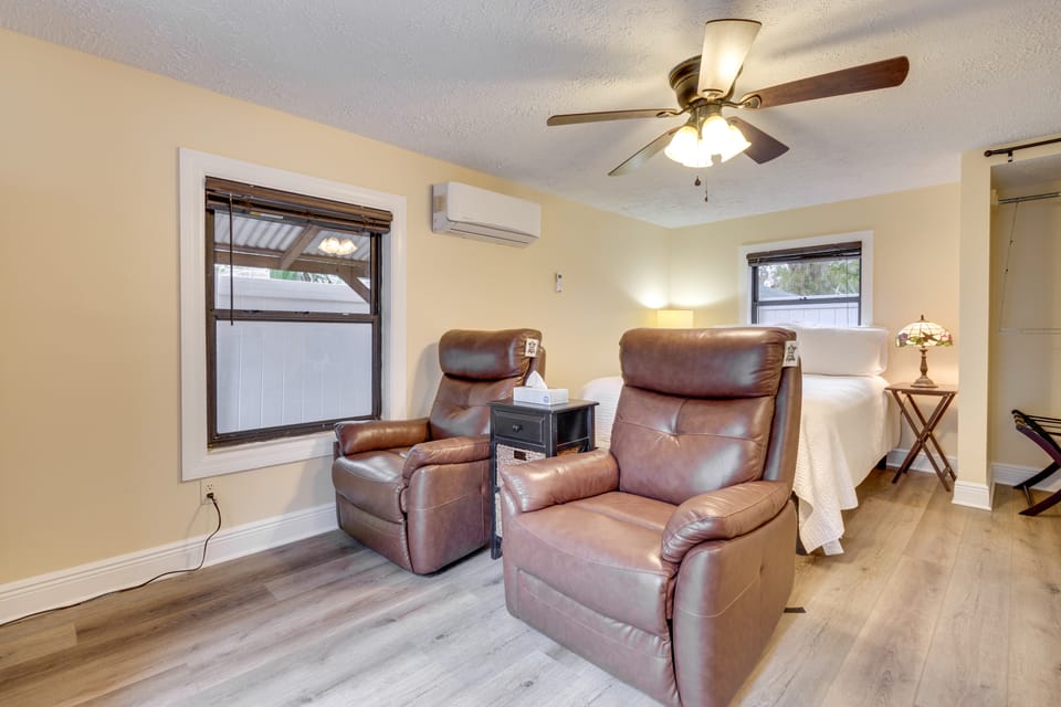 Mt Dora Couple's Retreat w/ Shared Pool! Apartment in Mount Dora