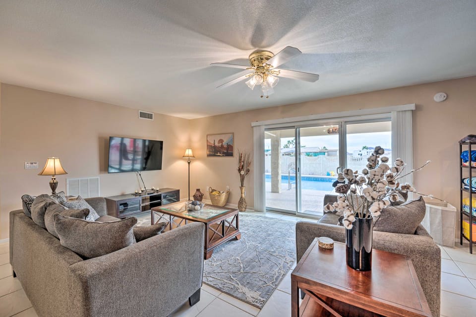 Dog-Friendly Home w/ Pool in Lake Havasu City! House in Lake Havasu City