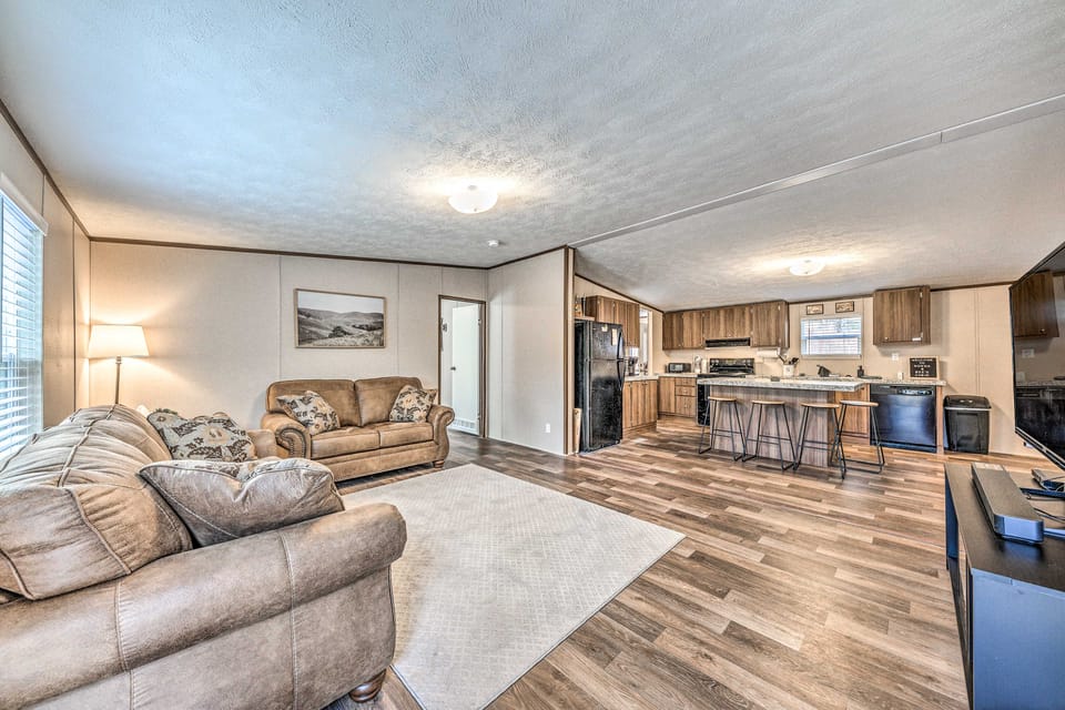Ruidoso Home Near Golfing, Hiking & Shopping House in Ruidoso