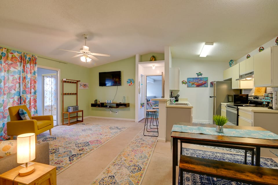 2 Mi to Surfside Beach! Myrtle Beach Condo Apartment in Garden City