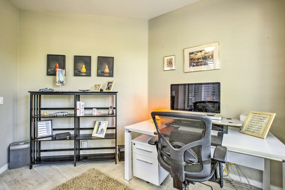 Pool & Pickleball Access: Quiet Scottsdale Home! House in The Boulders