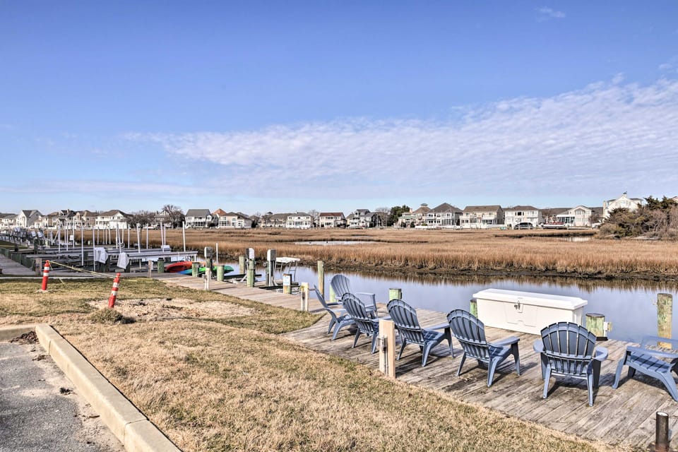 Pool, Canal Views! Unit 1/2 Mi to Ocean City Beach Apartment in Ocean City