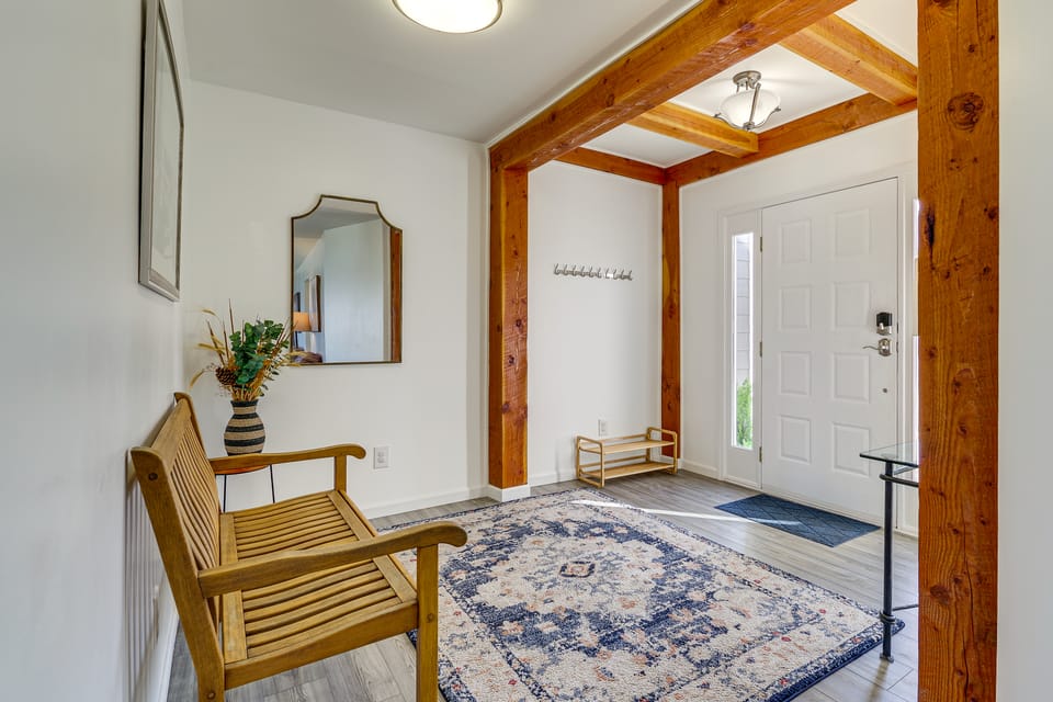 Anacortes Home w/ Views of Puget Sound House in Anacortes