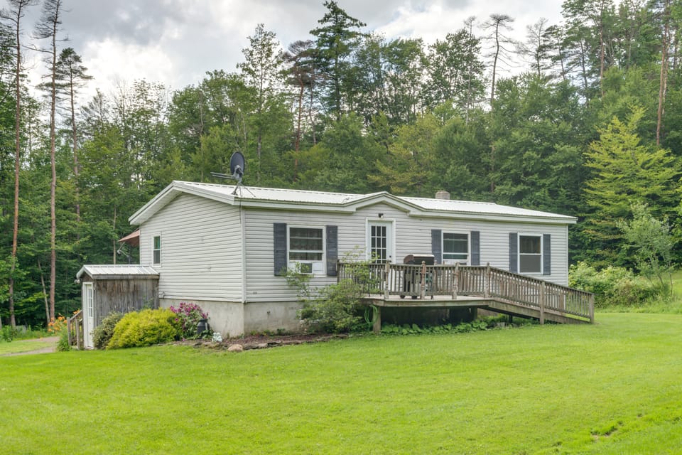 Otego Home w/ Hot Tub: Near All Star Village! House in Pennsylvania