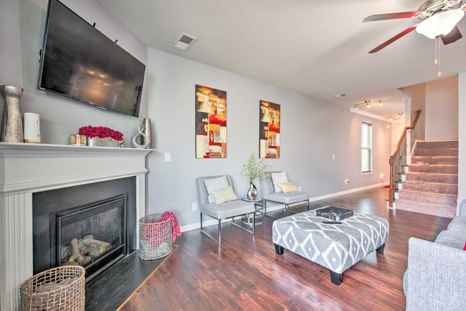 Suburban Atlanta Vacation Home ~ 3 Mi to Airport! House in Georgia
