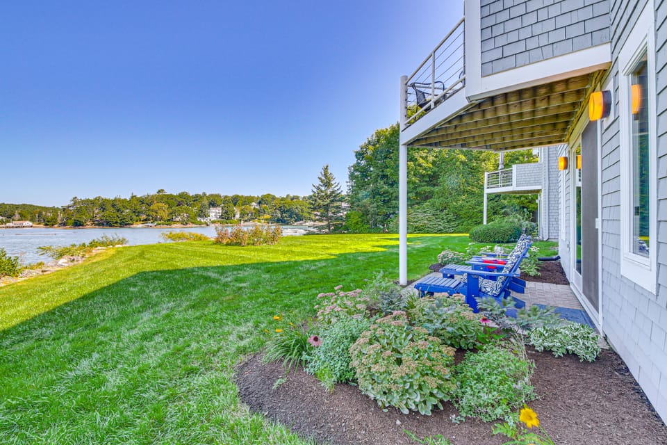Waterfront Condo: Walk to Downtown Boothbay Harbor Apartment in Boothbay Harbor