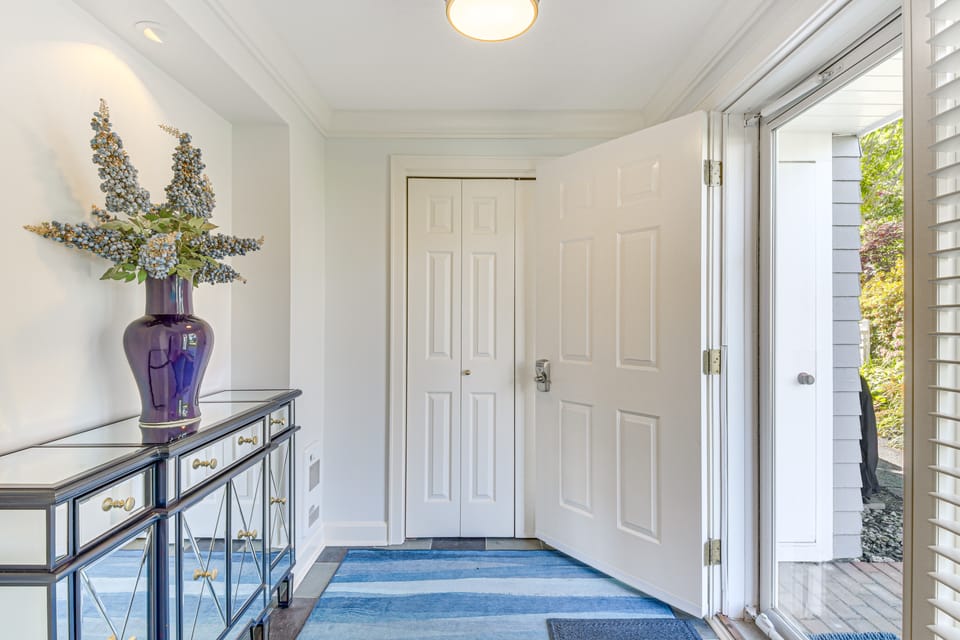 Waterfront Condo: Walk to Downtown Boothbay Harbor Apartment in Boothbay Harbor