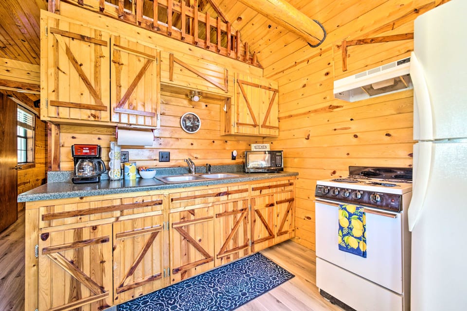 Clayton Cabin Rental Near Sardis Lake! House in Oklahoma