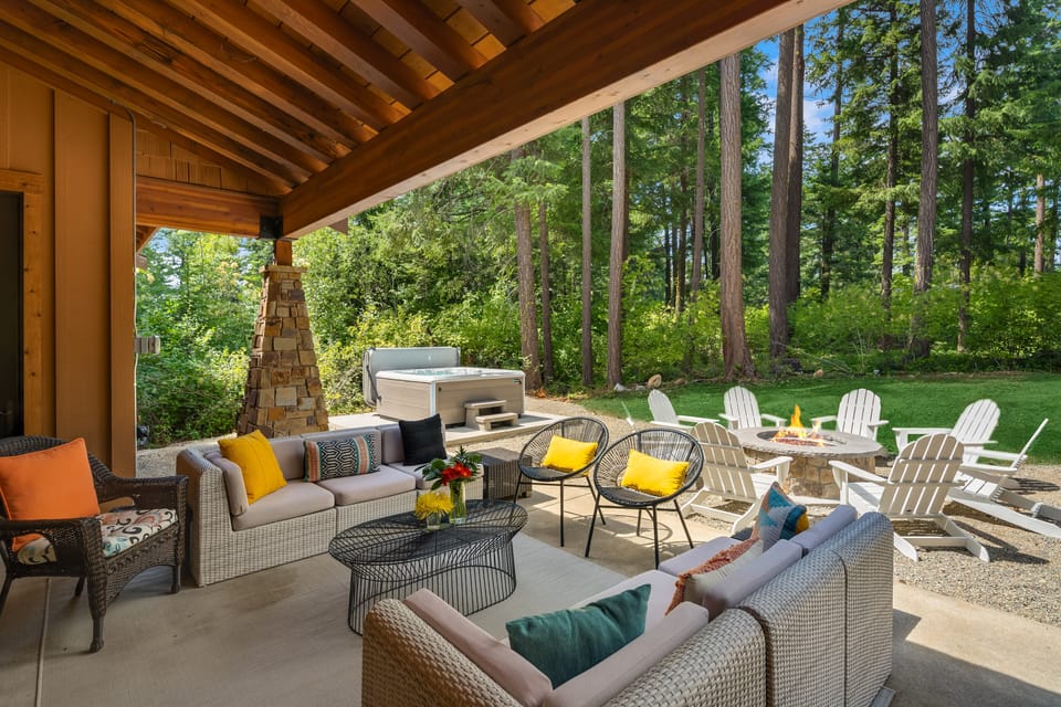 Hot Tub & Heated Patio! Suncadia Ski Getaway House in Kittitas County