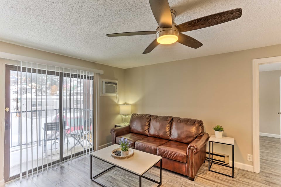 Lead Condo w/ Patio: 14 Mi to Sturgis Rally Apartment in Lead