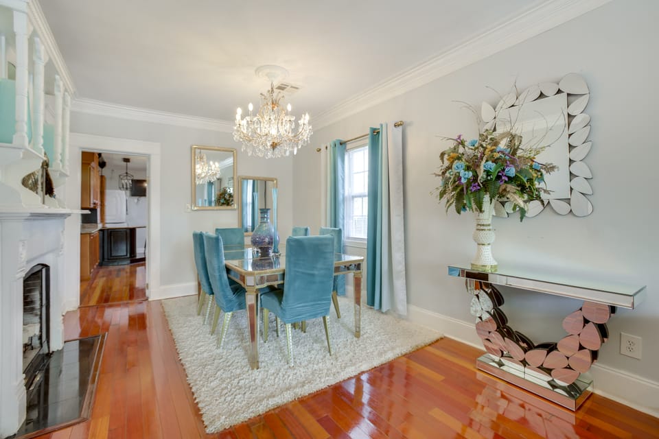 Chic Uptown NOLA Home w/ Free Parking House in New Orleans