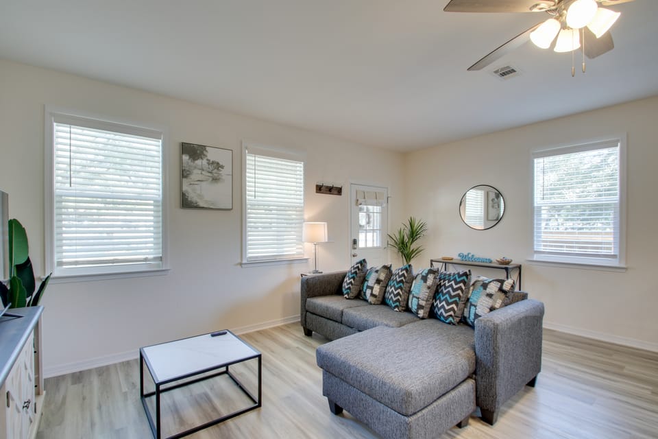 Downtown Pensacola Vacation Rental w/ Yard! House in Pensacola