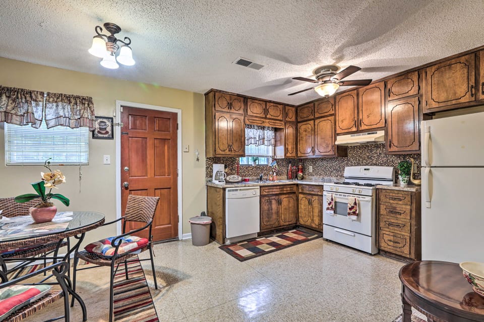 Family Home Near Panola Mountain State Park! House in Georgia