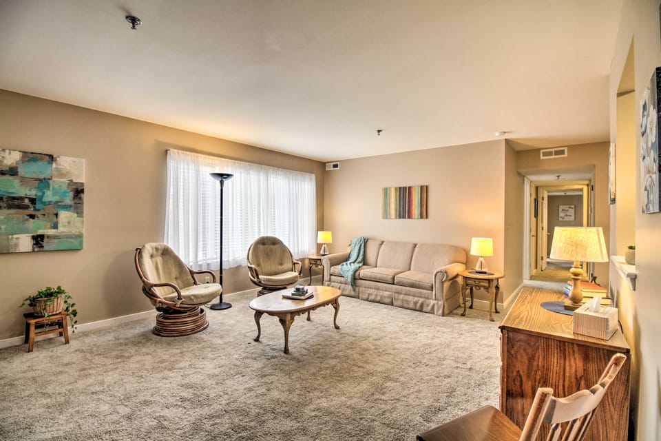Walk to W&L: Lexington Condo Near Shops & Dining Apartment in Lexington